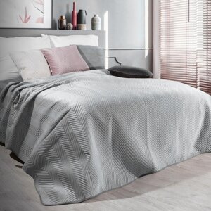 Zamatový prehoz na posteľ SOFIA 200x220 cm strieborný 200x220